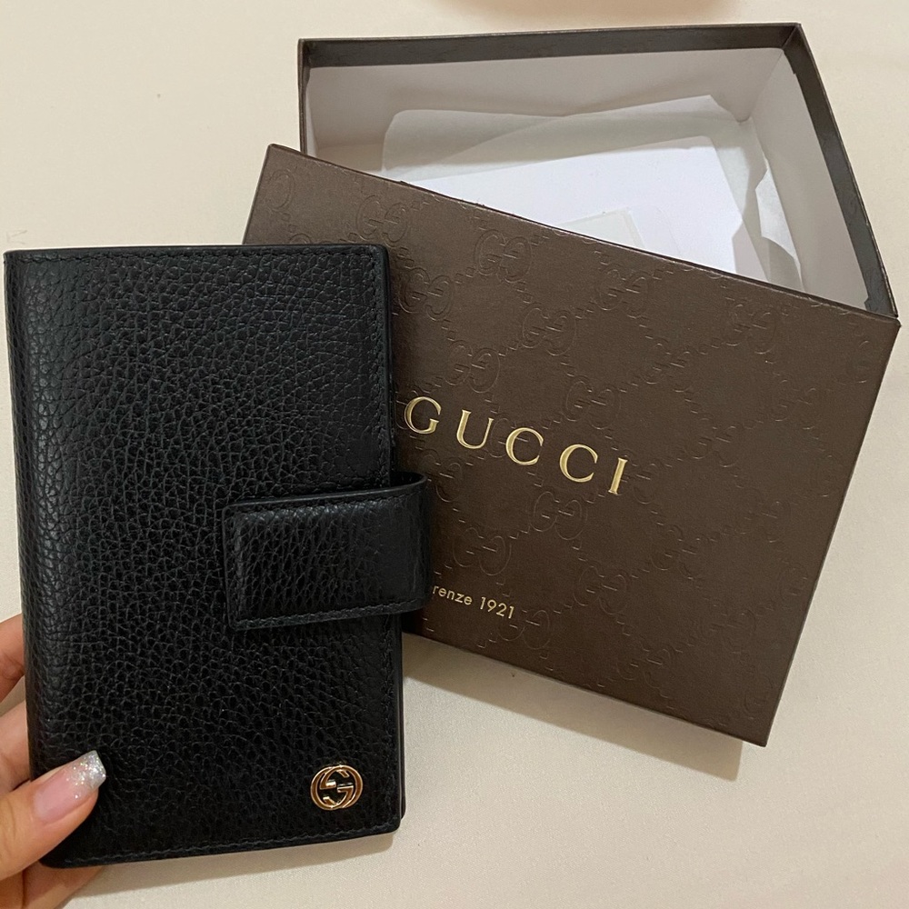 Gucci wallet